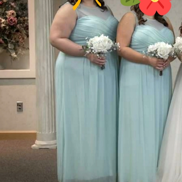 David's Bridal mint bridesmaid dress - Picture 2 of 7